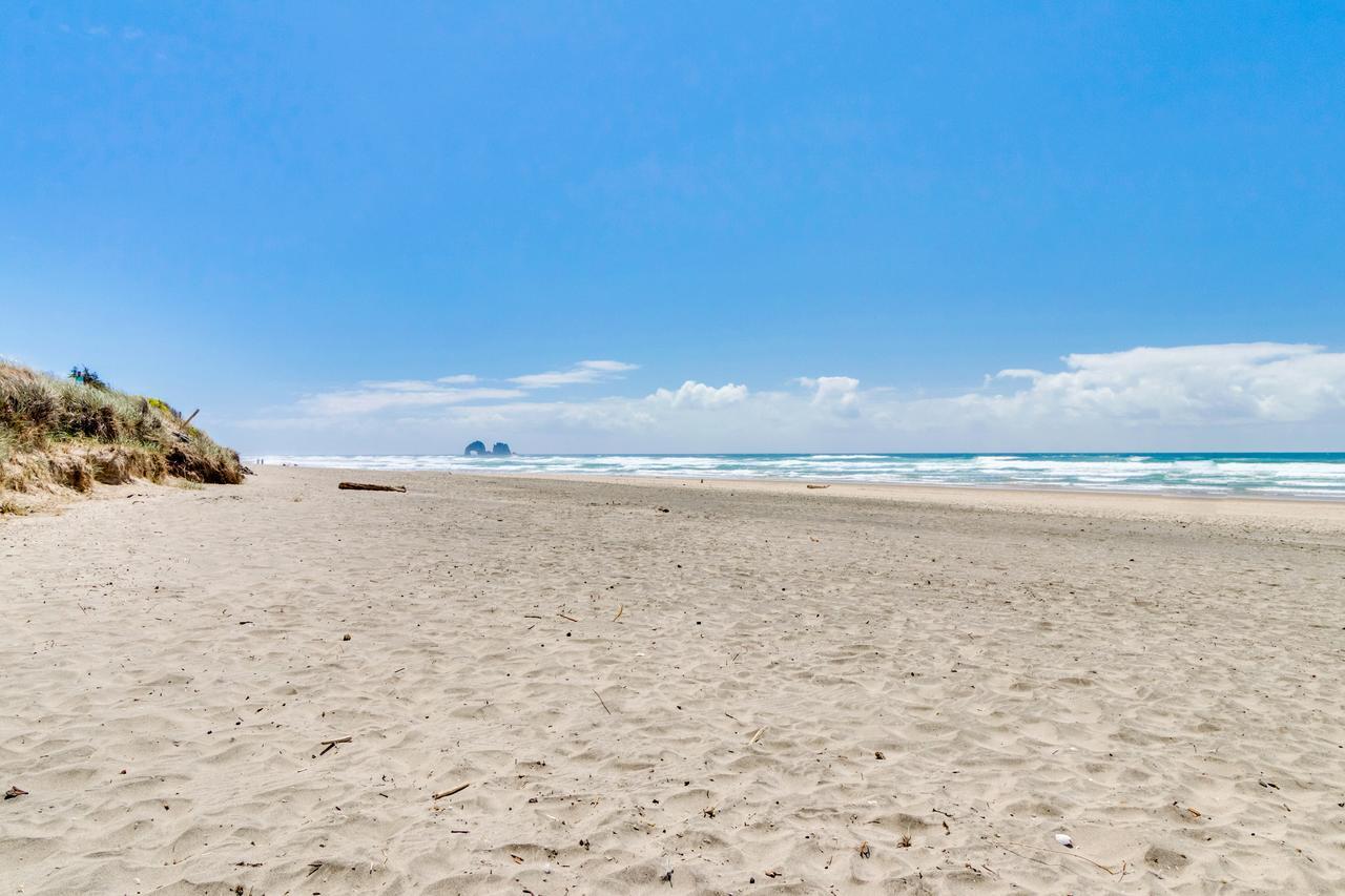 Ninos Al Mar Villa ร็อคอเวย์บีช ภายนอก รูปภาพ